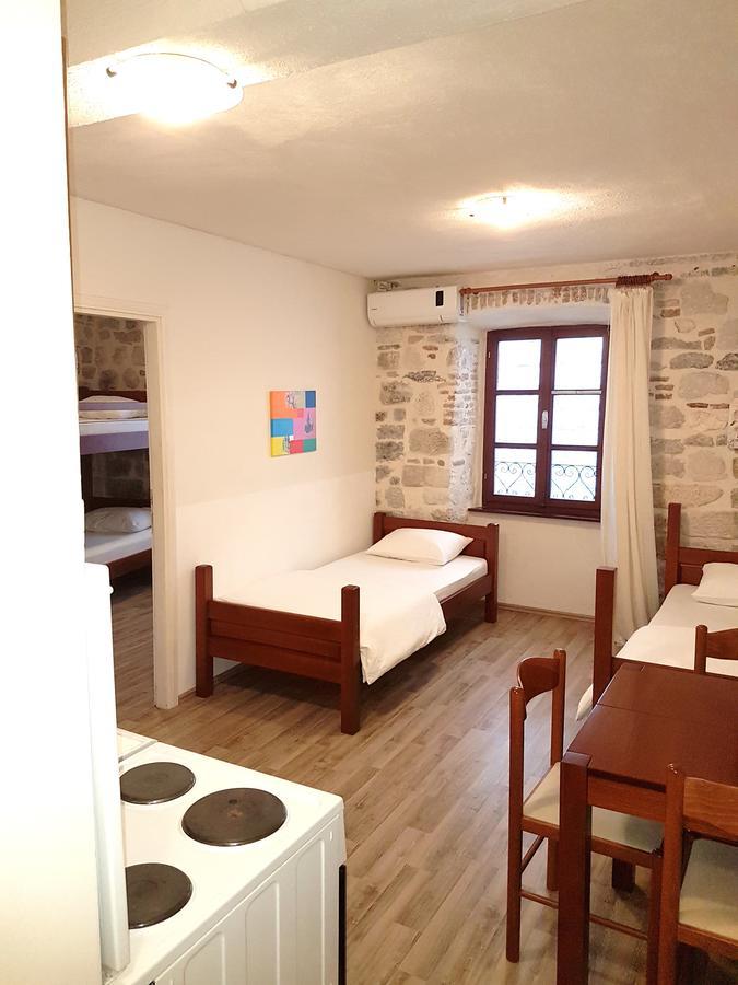 Apartments Historic Stone House Κότορ Εξωτερικό φωτογραφία